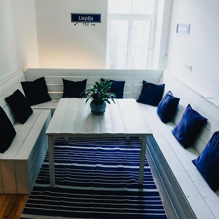Lighthouse Hostel & Rooms Riga Exterior photo